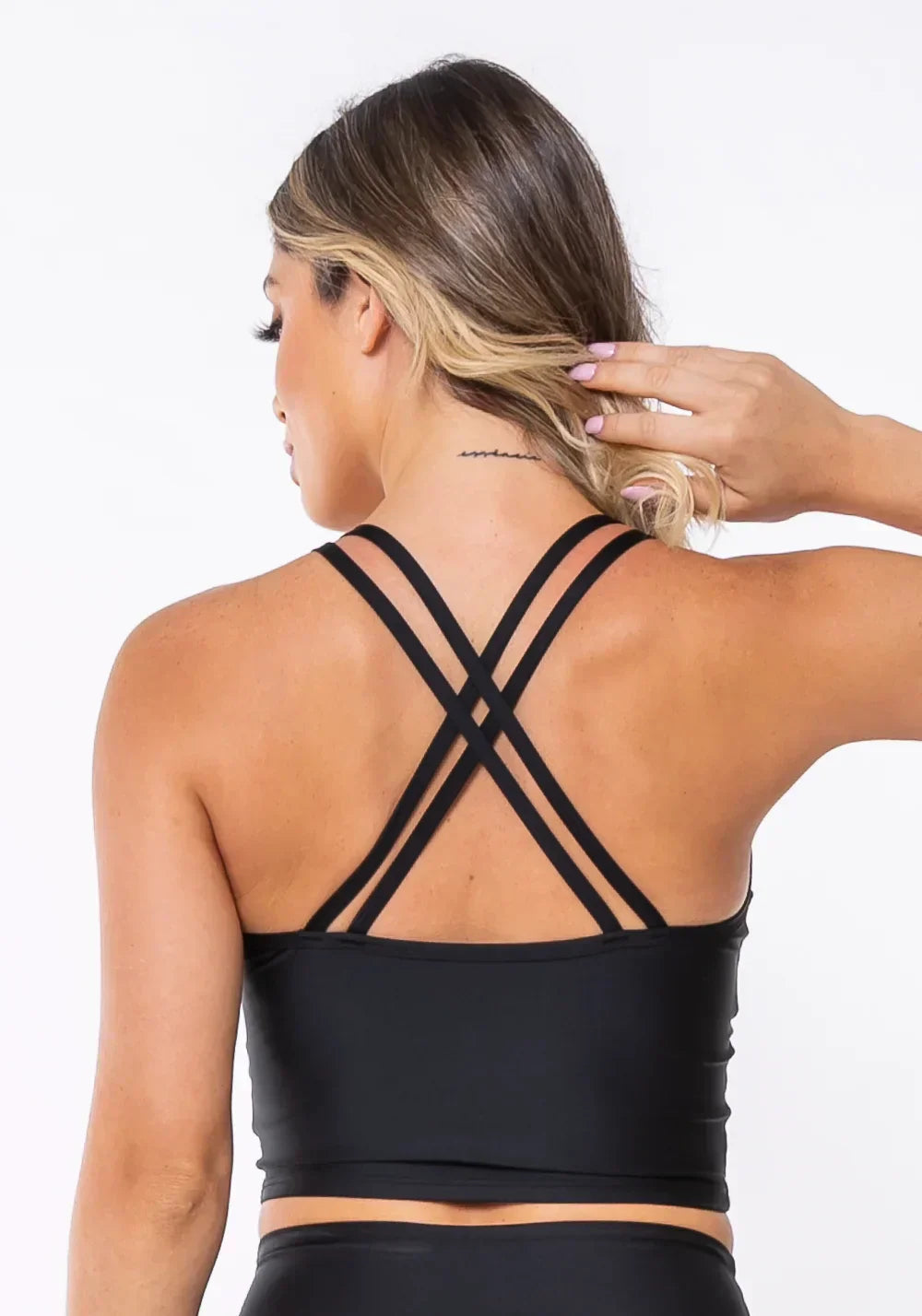 Conjunto Short + Top equilibrium preto com cós largo