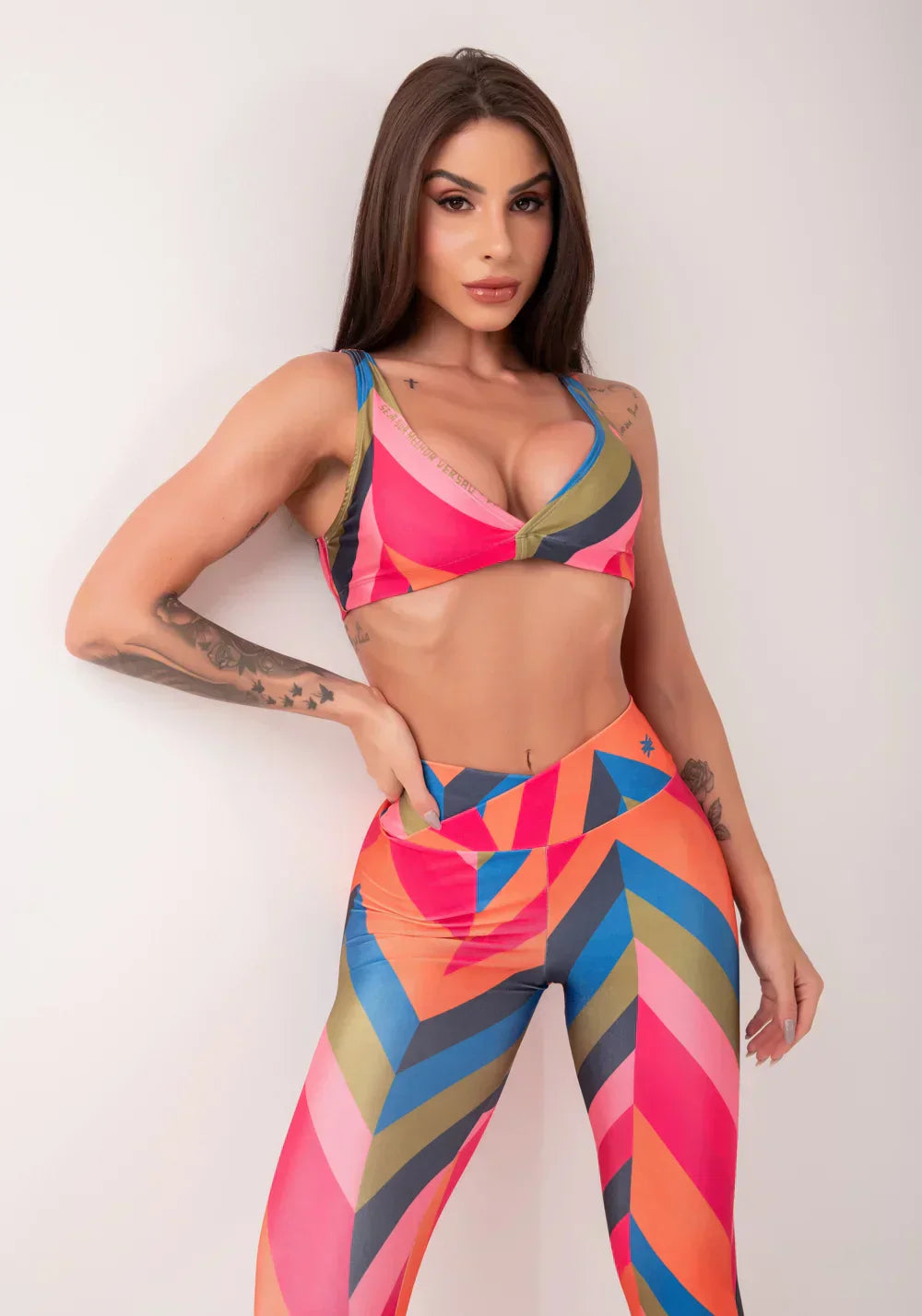 Conjunto Legging + Top fitness feminino decote v transpassado estampado vibração astral