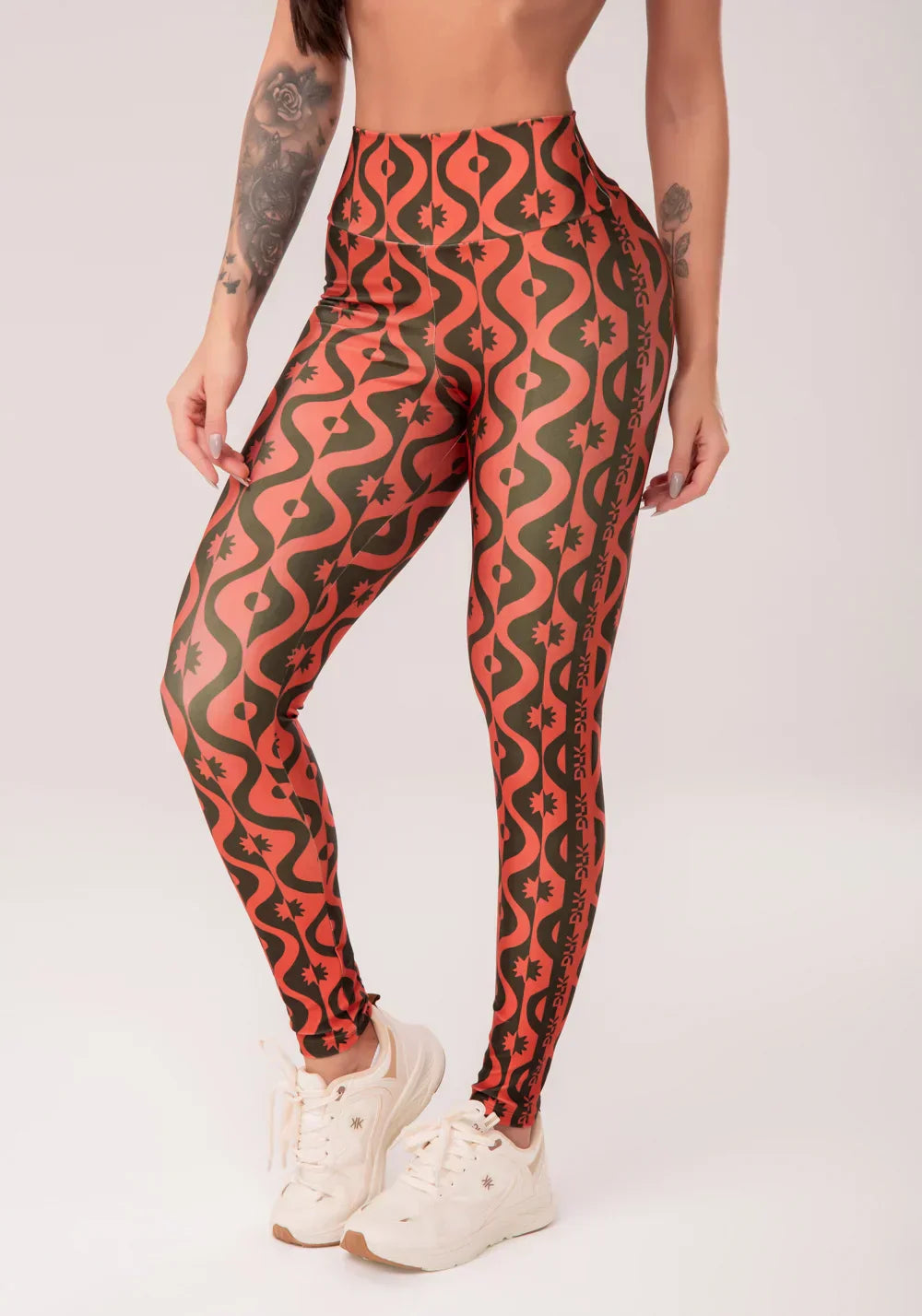 Conjunto Legging + Top fitness feminino decote v transpassado estampado conectar astral